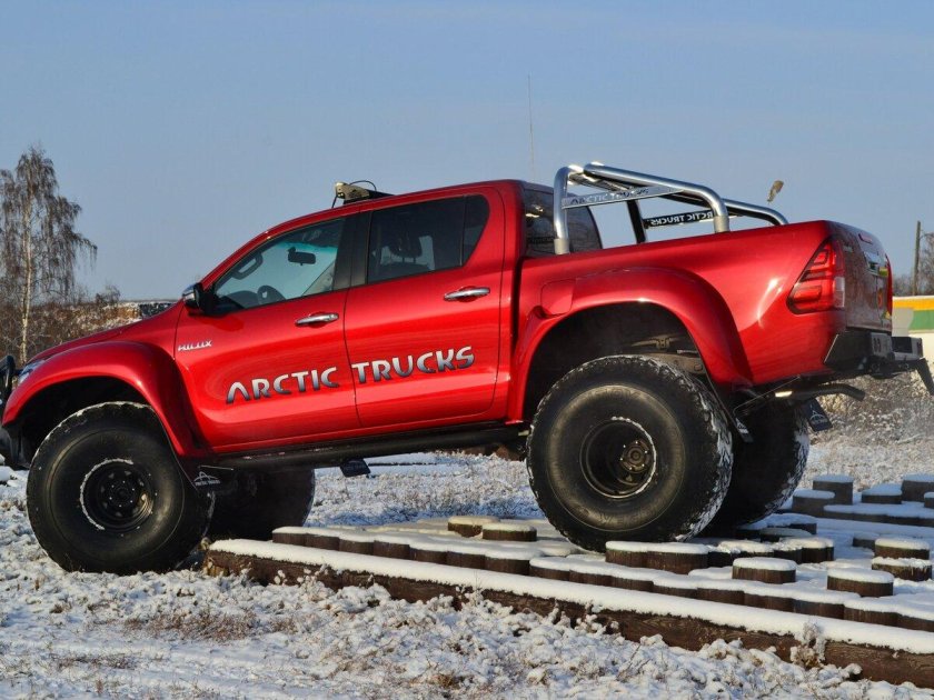 Toyota Hilux Arctic
