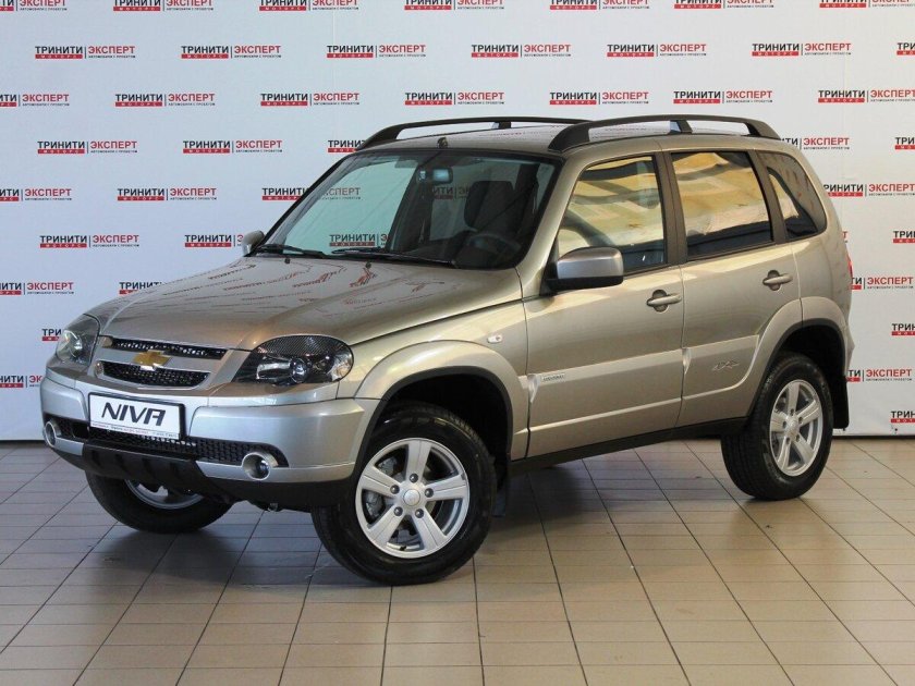 Шевроле Нива 2011