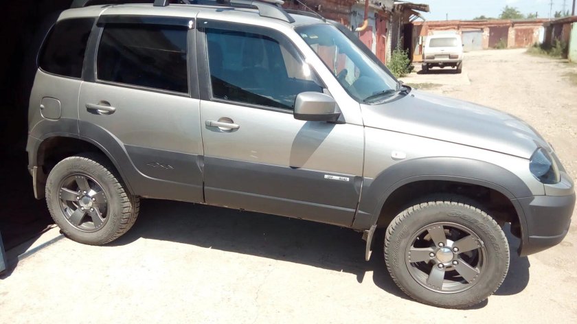 Посейдон 902 цвет Шевроле Нива