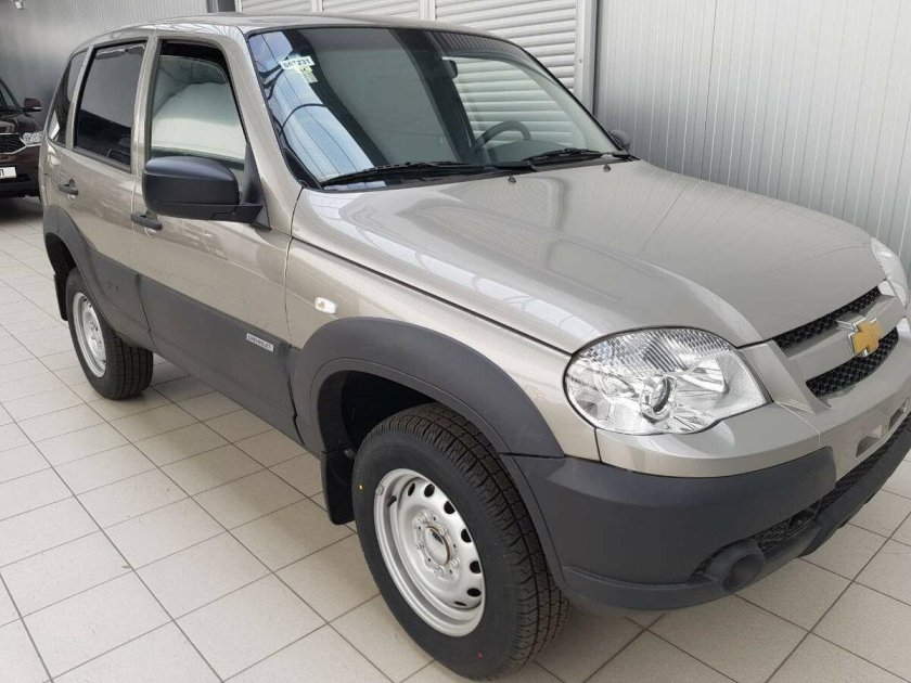 Серо-коричневый металлик («Аустер») GM MOTIP 158 Нива Шевроле