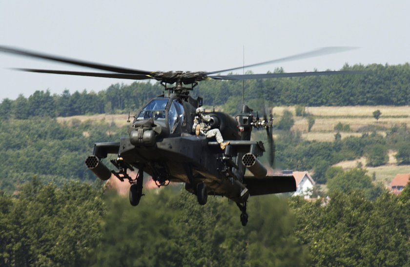 Вертолёт Ah-64a Apache
