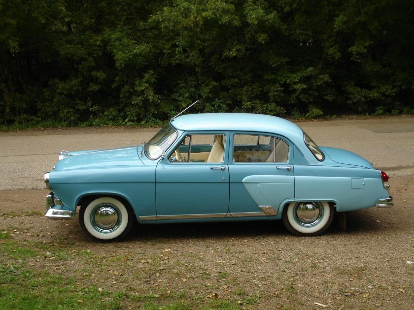 ГАЗ 21 Волга голубая