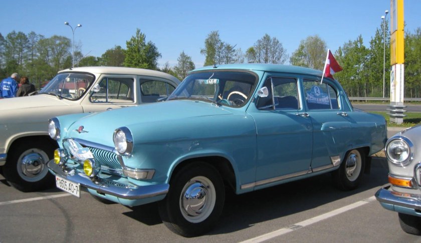 ГАЗ 21 третья серия синий