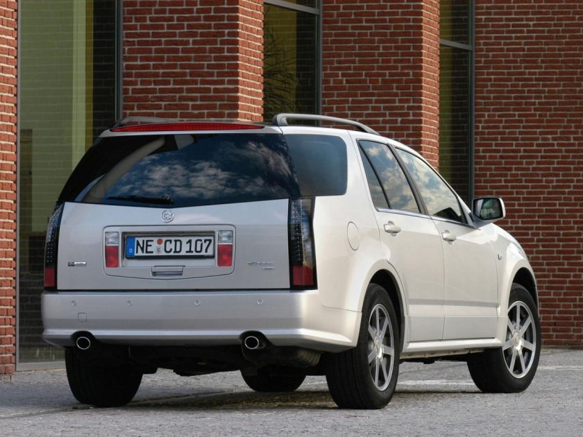 Cadillac SRX 2004