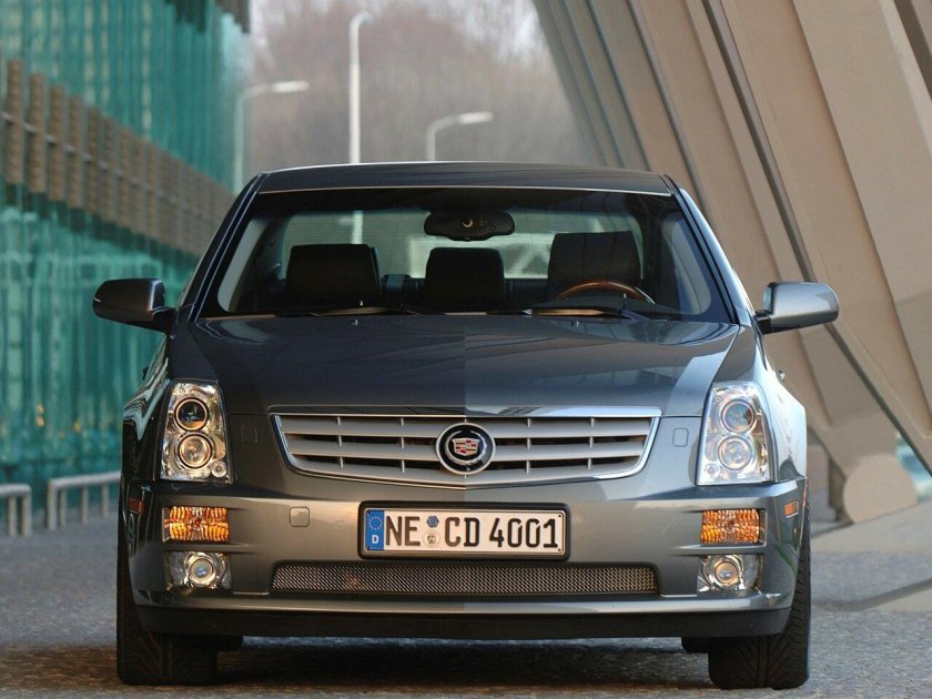 Кадиллак СТС 2 поколения