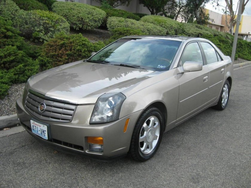 Cadillac CTS 2004