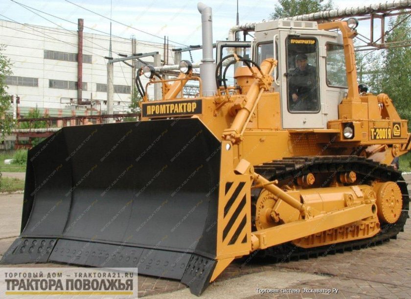 Бульдозер ЧЕТРА т20