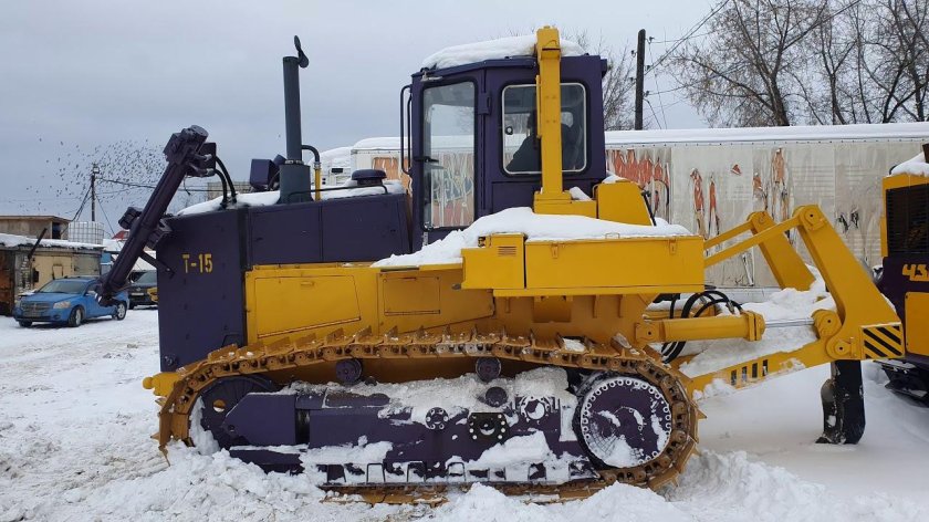 Бульдозер ЧЕТРА т15