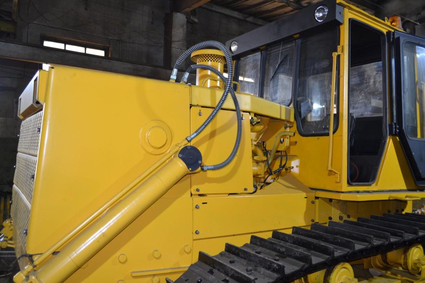 Капремонт бульдозера