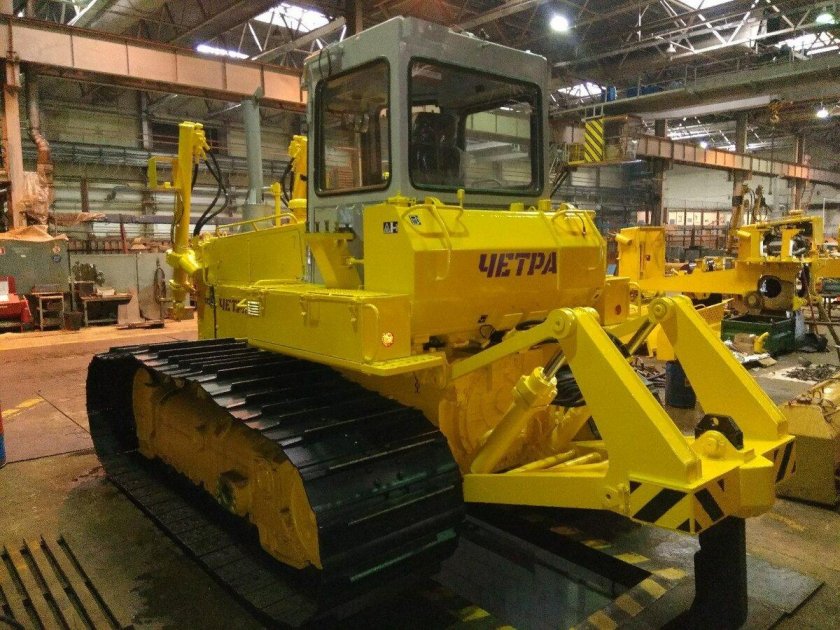 Бульдозер ЧЕТРА т11
