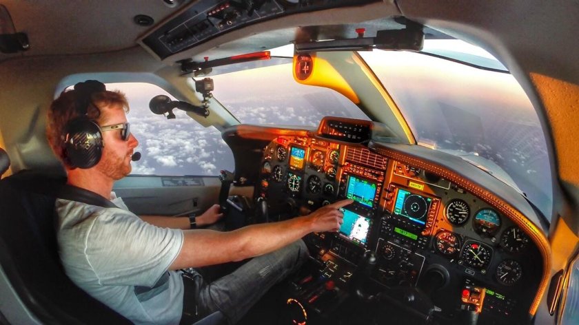 Tbm 930 кабина пилота