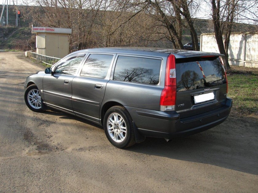 Volvo v70 2000 универсал