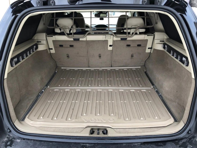 Volvo xc70 II багажник