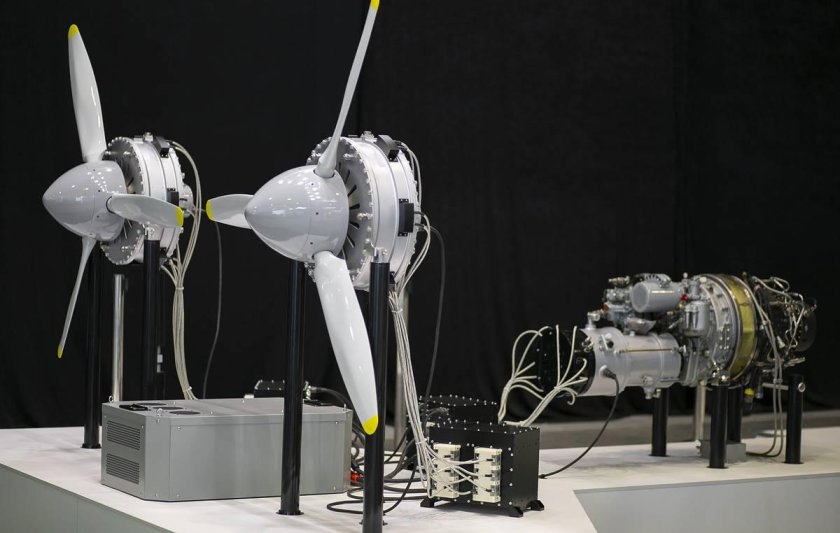 Гибридный двигатель