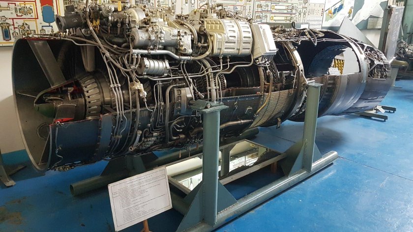 Двигатель вертолета ми 2