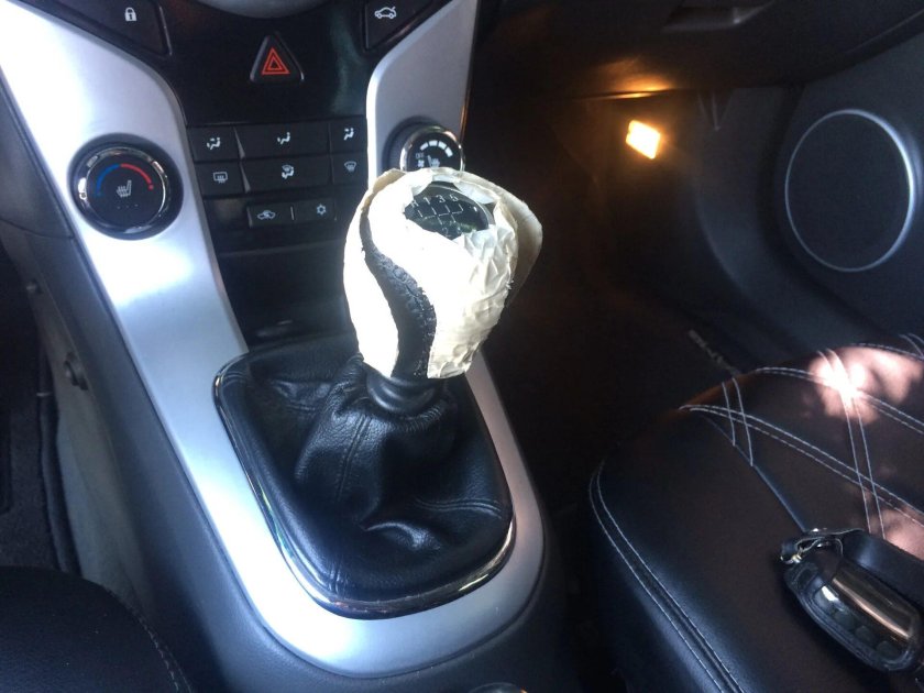 Ручка КПП Шевроле Круз