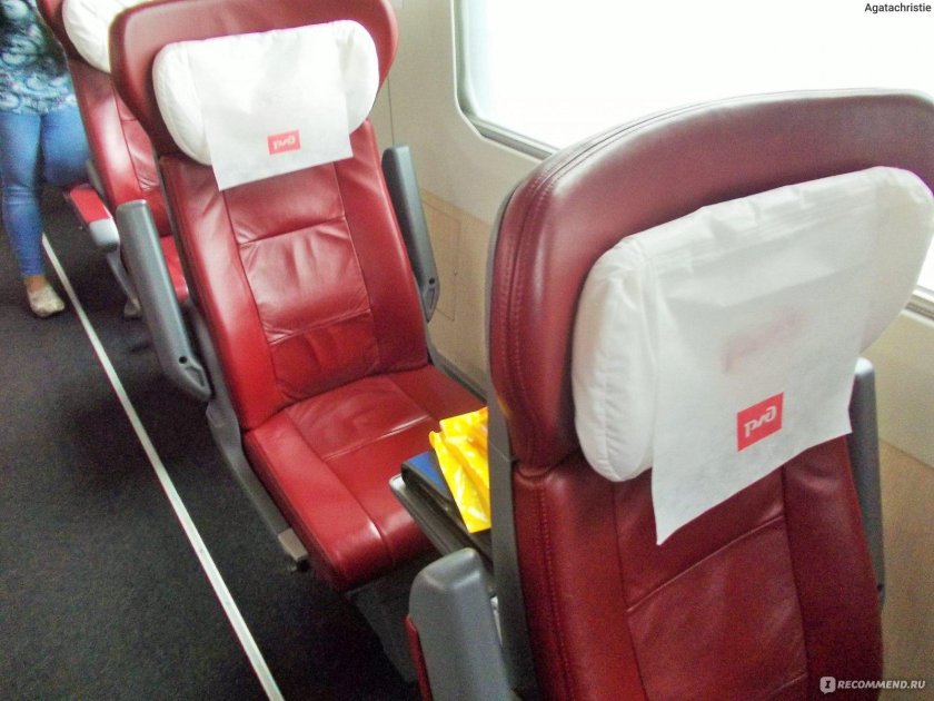 Поезд 737ж двухэтажный