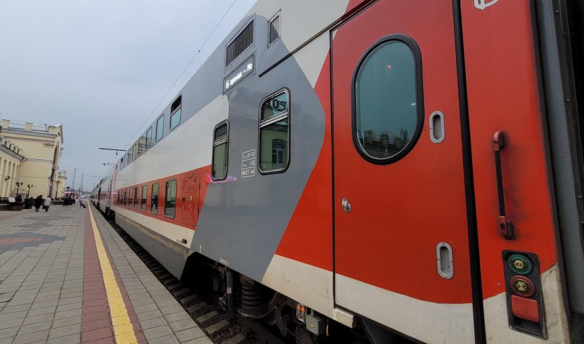 Двухэтажный поезд ржд санкт-петербург белгород