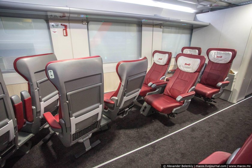 740ж «двухэтажный (сидячий)»