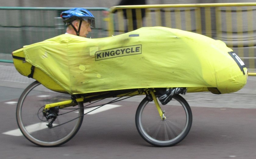 Лежачий велосипед