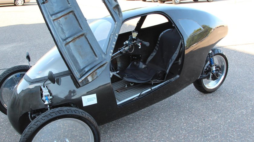 Raht Racer веломобиль