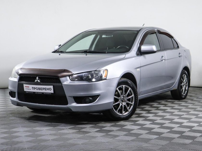 Митсубиси седан Модельный ряд