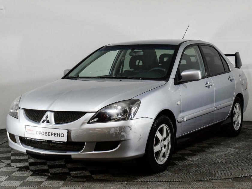 Mitsubishi lancer 2004