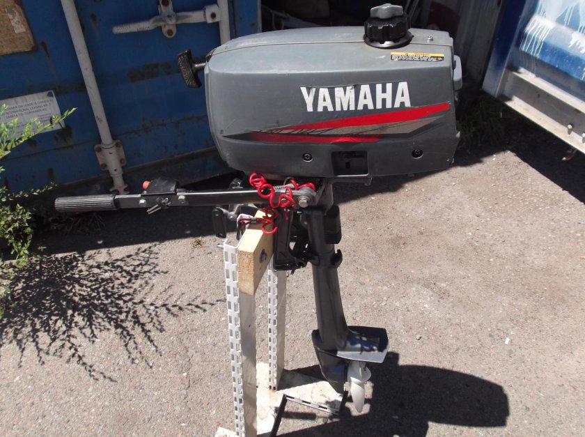 Yamaha 2.2 Лодочный мотор