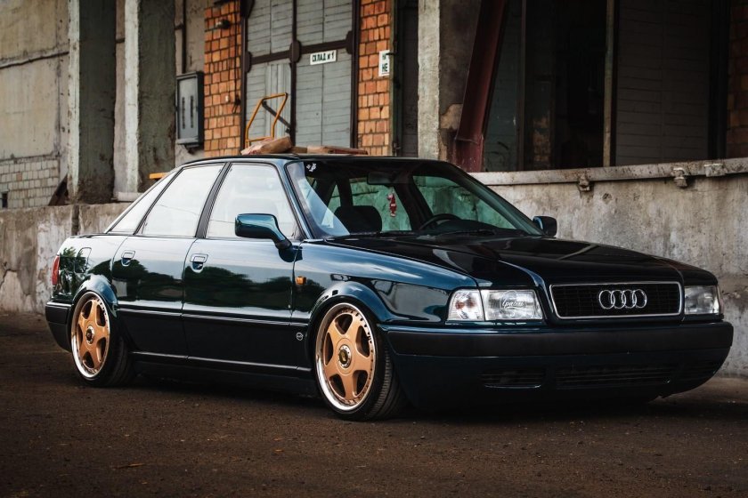 Audi 80 b4 stance