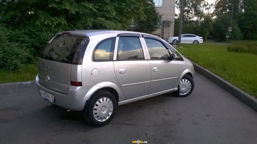 Опель Мерива 2006 года