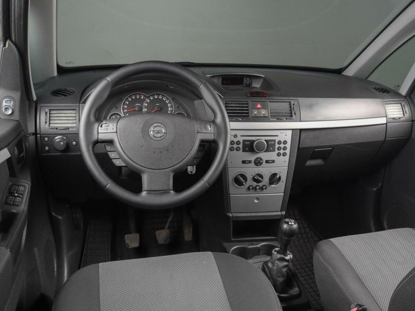 Opel Meriva 2008 года выпуска фото