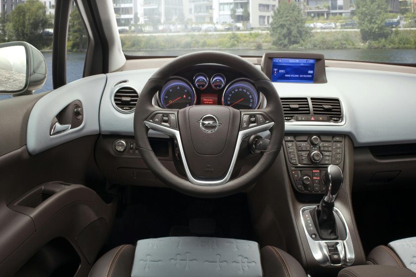 Opel Meriva 2012 салон