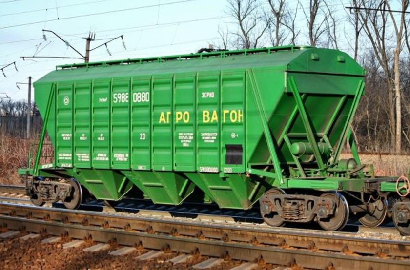 Хоппер минераловоз