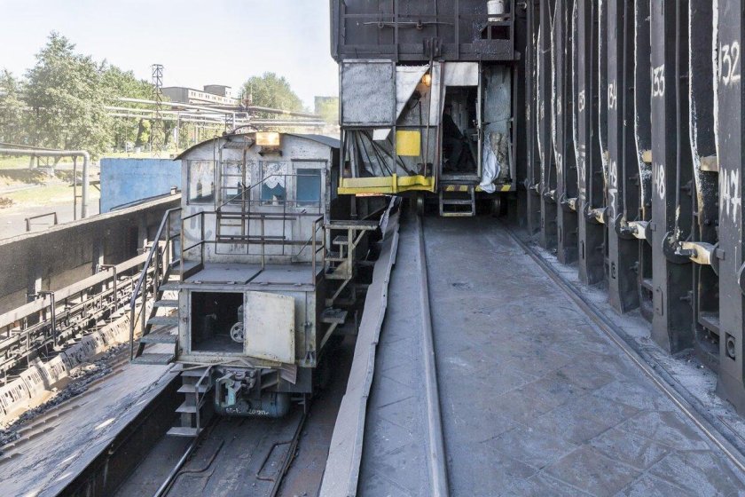 Коксотушильный электровоз эк 14