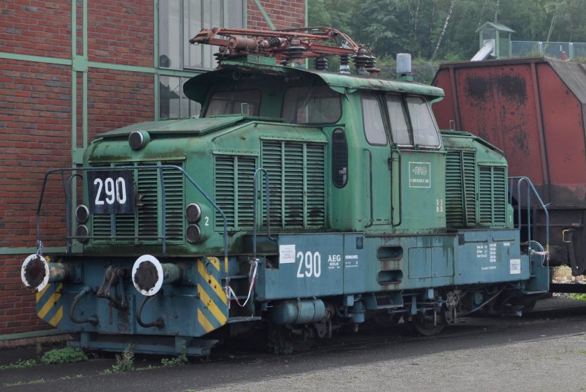 Коксотушильный электровоз