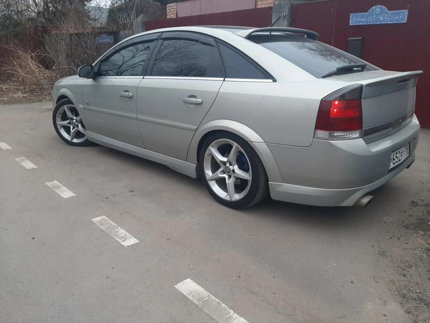 Opel Vectra c r18