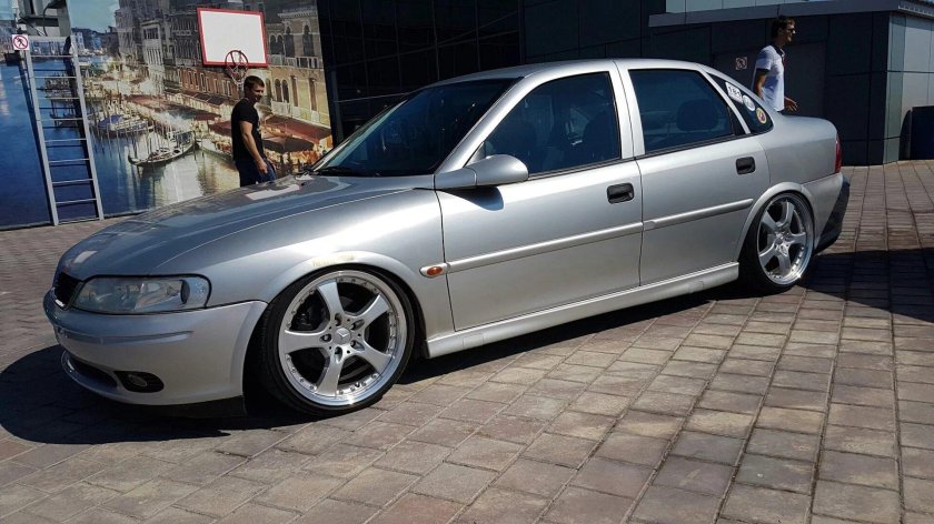 Opel Vectra b r18