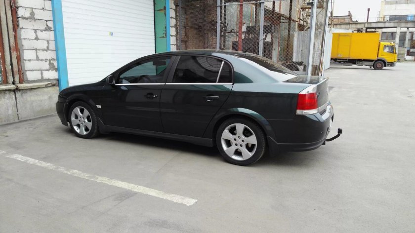 Опель Вектра r17