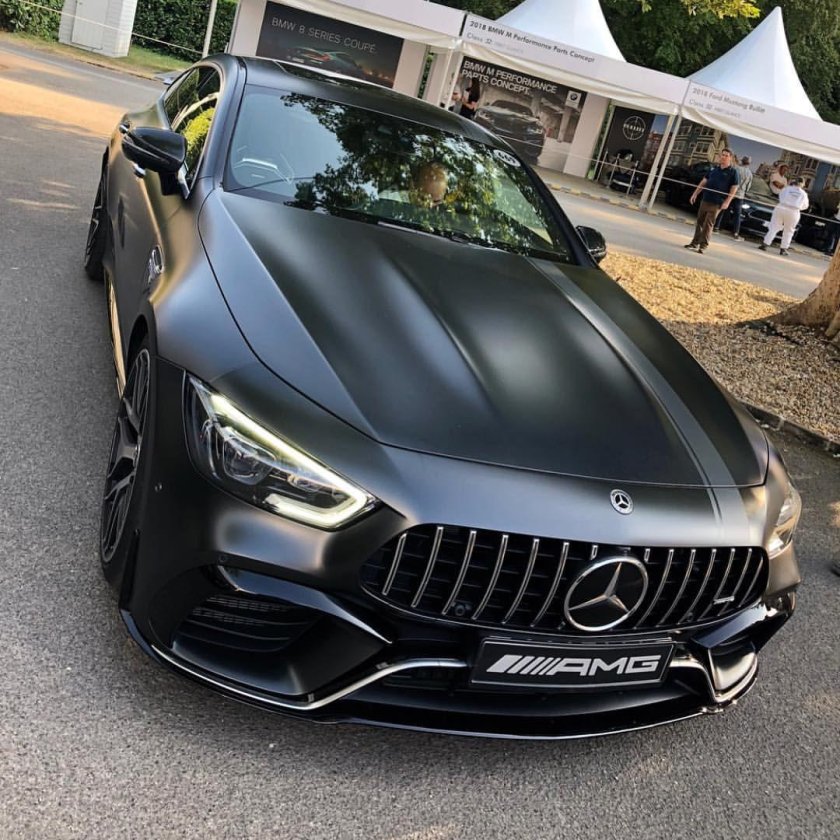 Mercedes benz amg gt 63