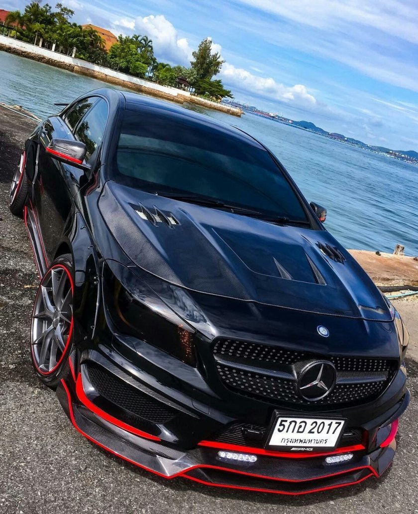 Mercedes CLA 45 AMG