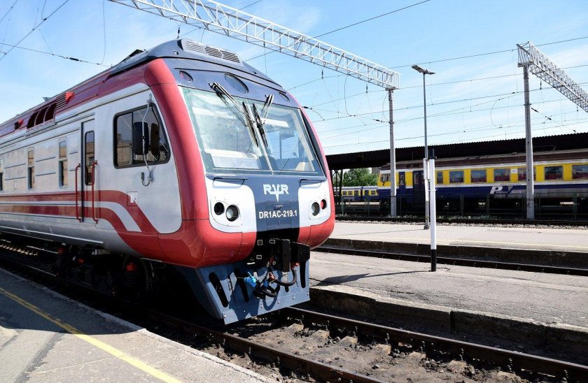 Поезд Рига Зилупе