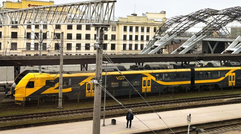 Пассажирские поезда