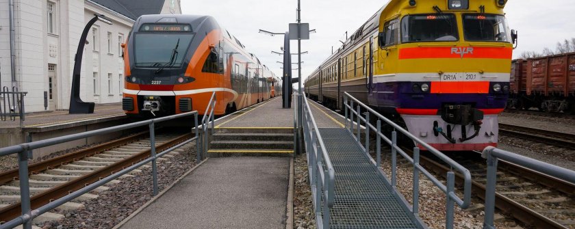 Поезда латвии