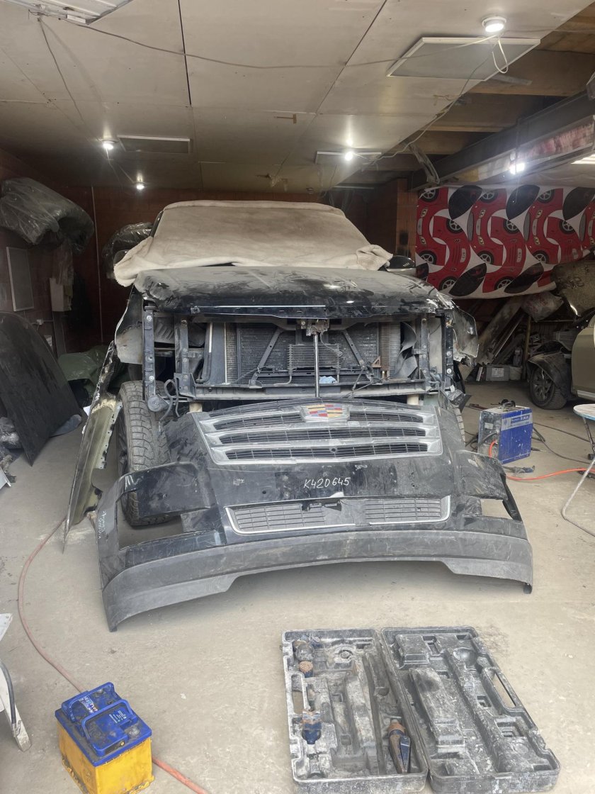 Escalade под капотом