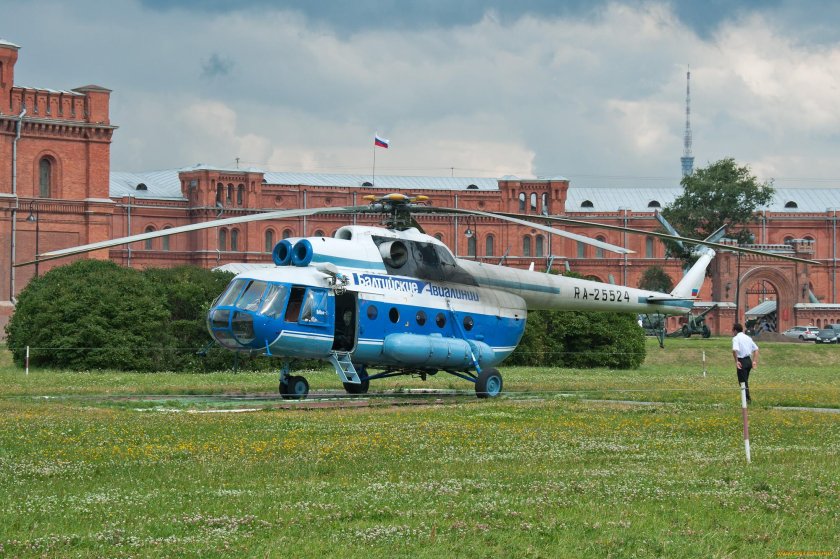 Ми 8 Балтийские авиалинии