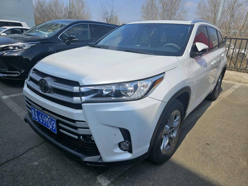 Toyota highlander 2018