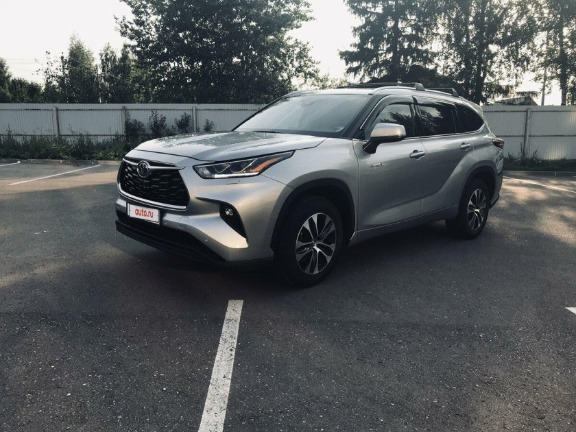Toyota highlander 2021