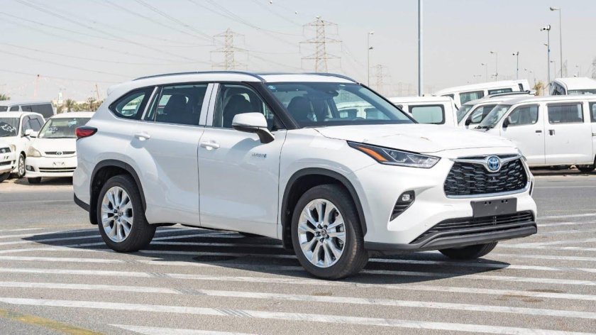 Тойота хайлендер 2022