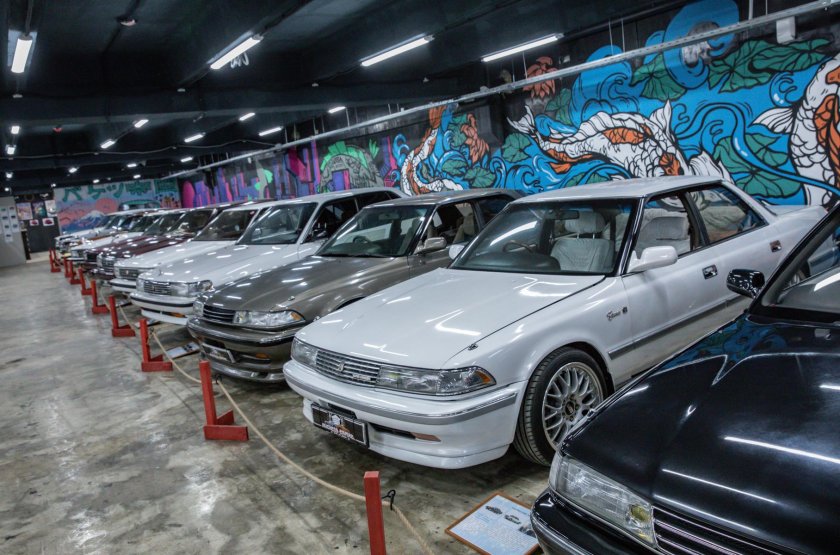 Buckets Empire - музей японских автомобилей