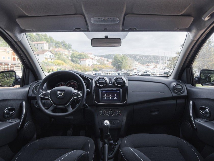 Renault Logan MCV салон